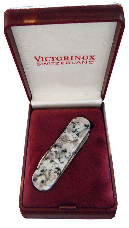 Нож-брелок VICTORINOX Rosa Betha, коллекционный, 58 мм, 4 функции, рукоять из натурального камня_1