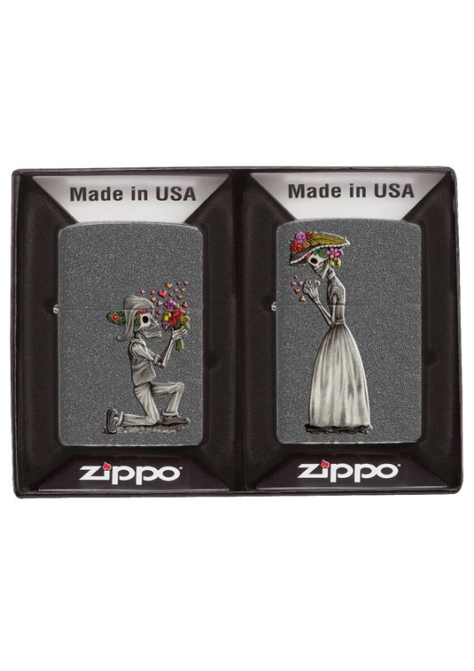 Набор ZIPPO Влюбленные зомби из двух зажигалок с покрытием Iron Stone™, серые, матовые_3