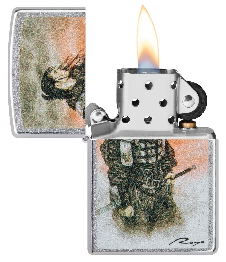 Зажигалка ZIPPO Luis Royo с покрытием Street Chrome, латунь/сталь, серебристая, 38x13x57 мм_2