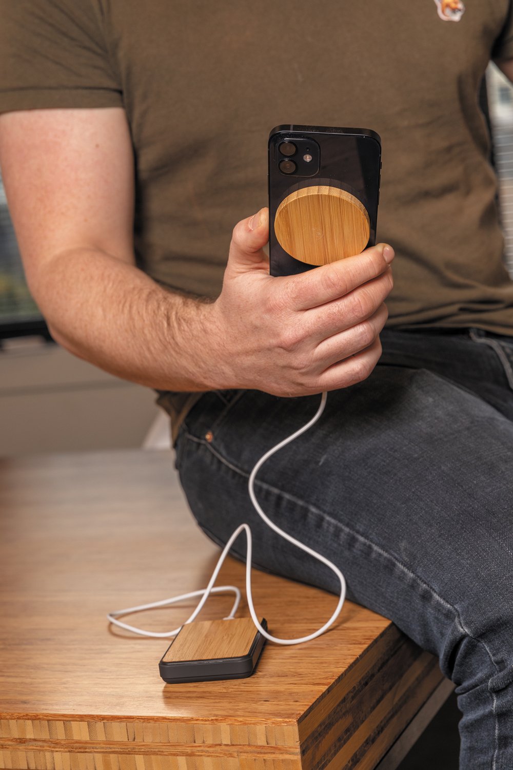 Магнитное устройство для беспроводной зарядки Bamboo, 10 Вт_5