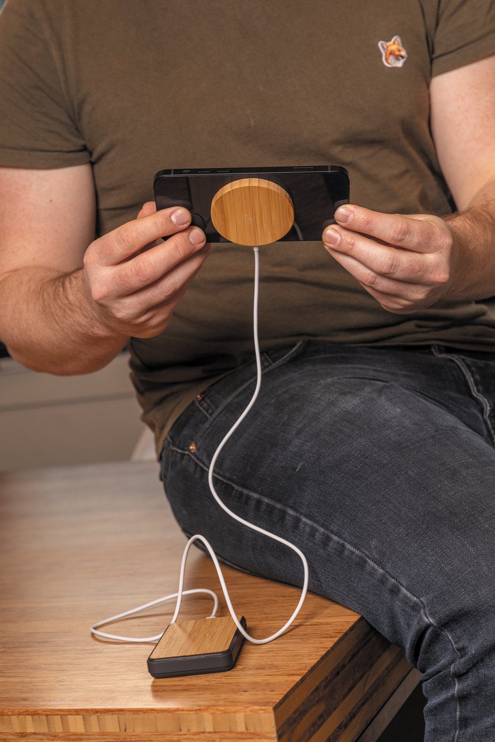 Магнитное устройство для беспроводной зарядки Bamboo, 10 Вт_6