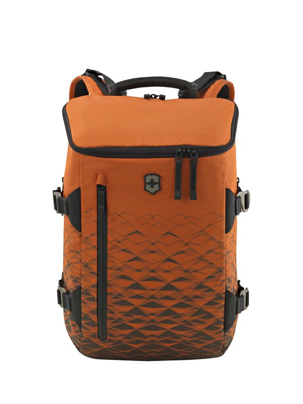 Рюкзак VICTORINOX VX Touring 15'' 18.1 Color, оранжевый, ткани VX4 и VXTek, 31x19x46 см, 21 л